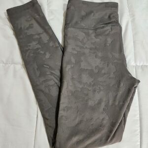 The Pant Store Charcoal Camouflage Leggings Size Medium